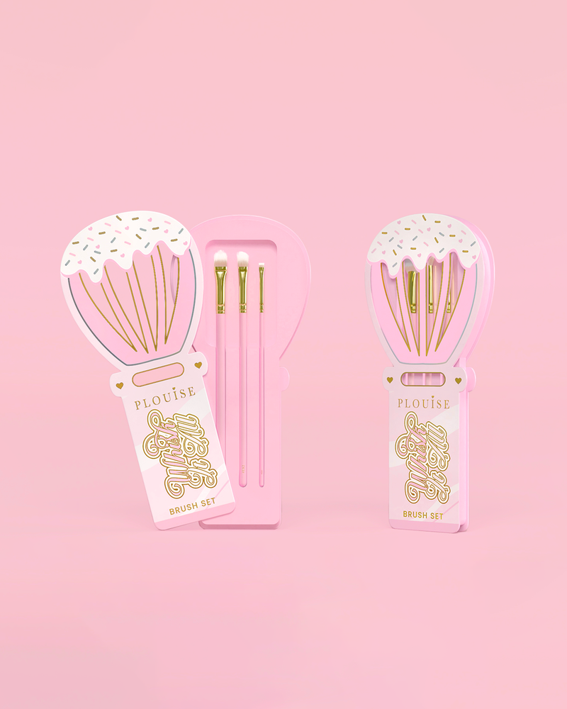 P. Louise Whisk It All Makeup Brush Set